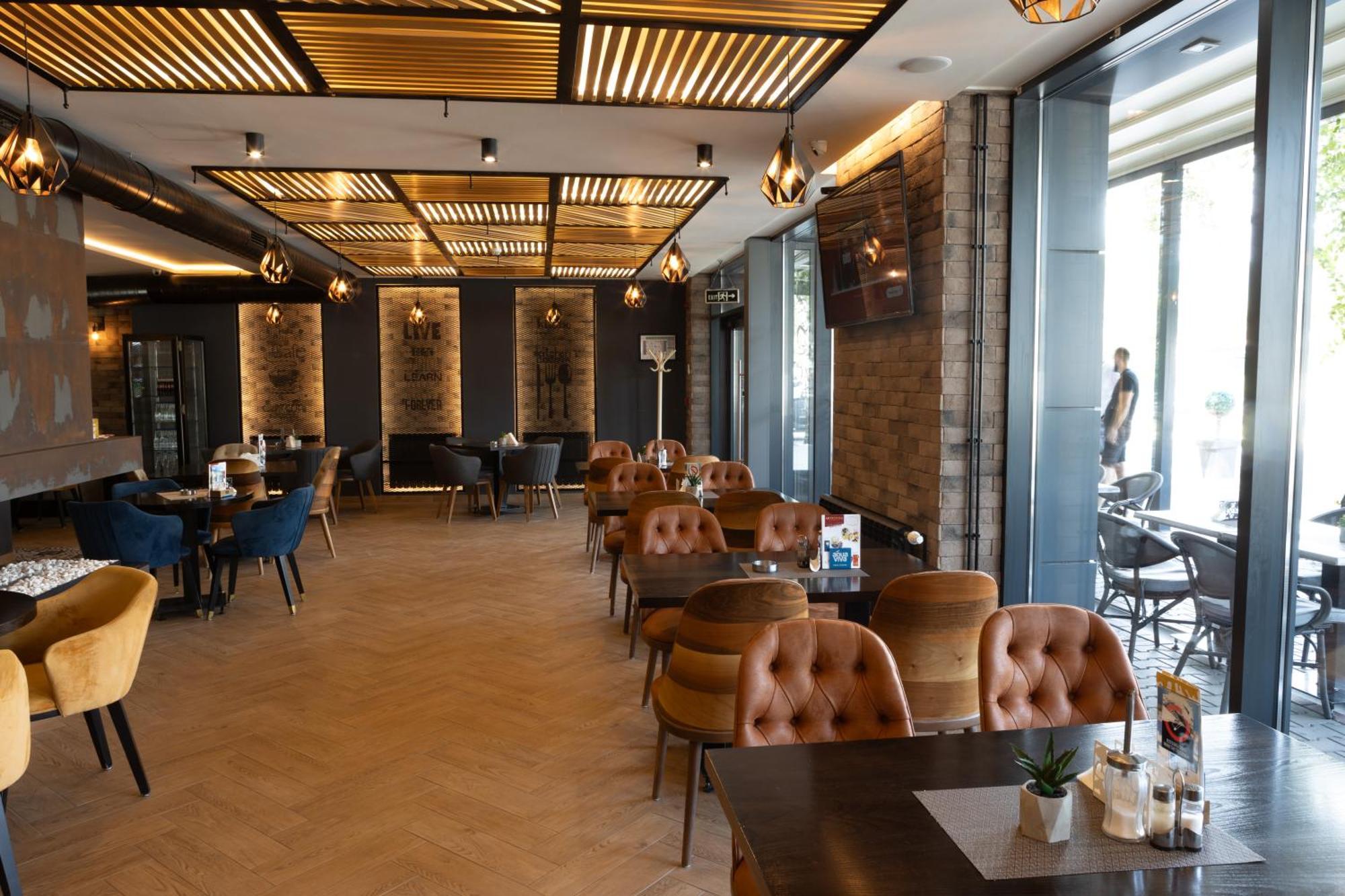 Hotel M Star Novi Pazar Extérieur photo