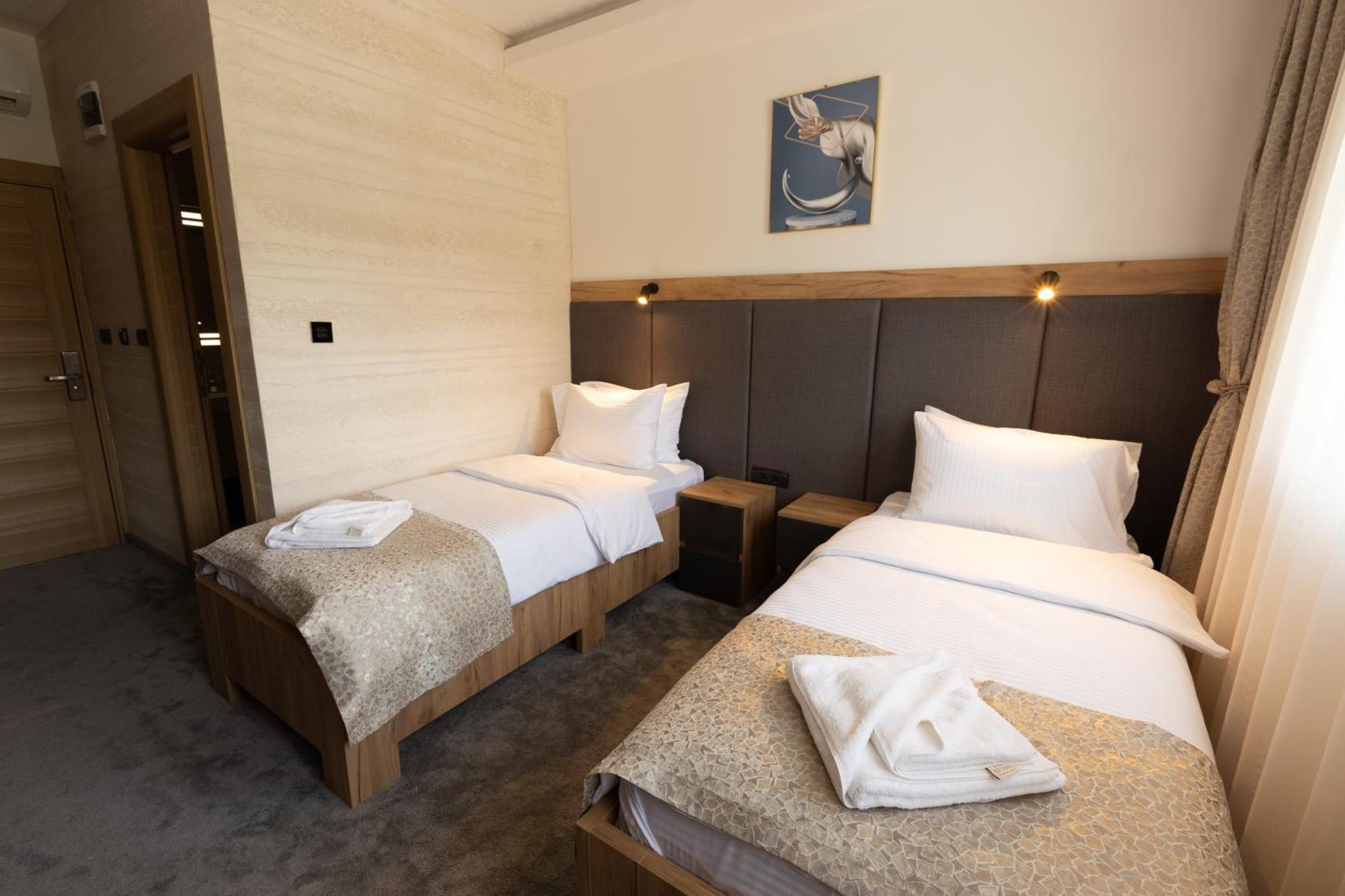 Hotel M Star Novi Pazar Extérieur photo